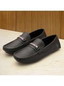Black color option, Sold out, Currently selected