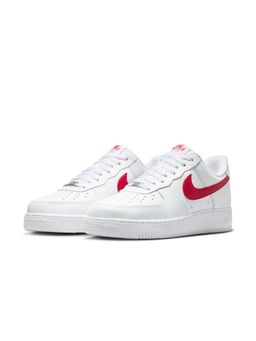 Nike - White Men's Air Force 1 '07 Basketball Shoes