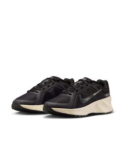 Nike - Men's Metro Tek Sneakers