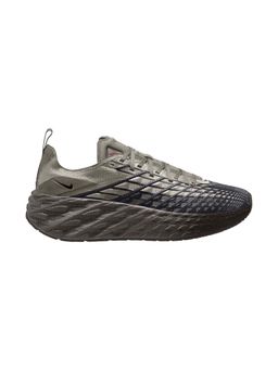 Nike - Men's Ava Edge Sneakers