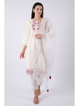 SHRUTI GOYAL - White Embroidered Kurta with Pant and Dupatta (Set of 3)