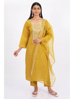SHRUTI GOYAL - Yellow Embroidered Kurta with Pant and Dupatta (Set of 3)