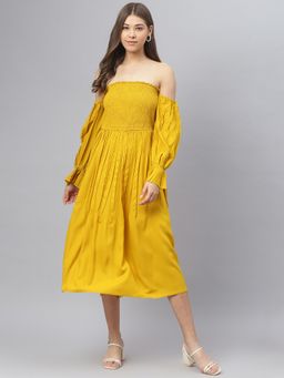 Deebaco - Yellow Fit and Flare Off-Shoulder Midi Dress