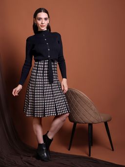 IKI CHIC - Black Mock Neck Woollen Dress