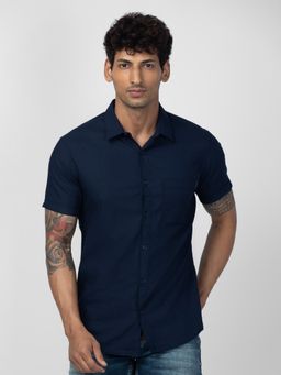 Spykar - Men Navy Blue Cotton Slim Fit Plain Shirt