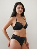 Black color option, Sold out, Currently selected