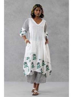 Finethreads by Hina & Nikhat - Pushp Baag White Co-Ord Set