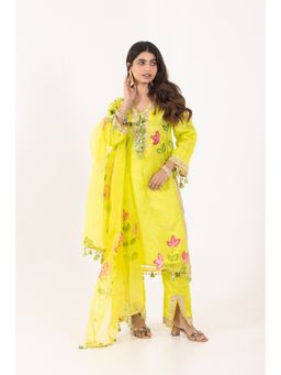CHHAAP TILAK - Jashn- Lime Green Organza Kurta and Pant with Dupatta