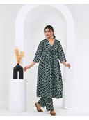 Green color option, Sold out, Currently selected