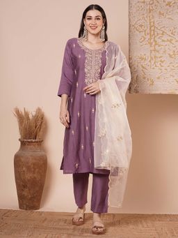 FASHOR - Solid Floral Embroidered Straight Kurta With Pant And Dupatta - Purple (Set of 3)
