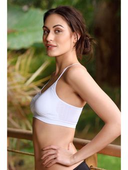 Zivame - Seamless Non Padded Bralette- White