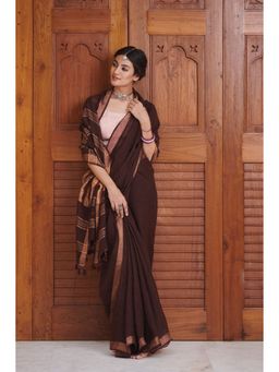 Dressfolk - Deep maroon linen handwoven saree with gorgeous golden zari.