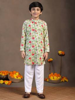 FASHION DREAM - Green Cotton Blend Printed Kurta Pant