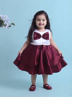 Blabber - Woven Satin Wear Frock With Bow Applique And Booties - Maroon (Pack Of 2)