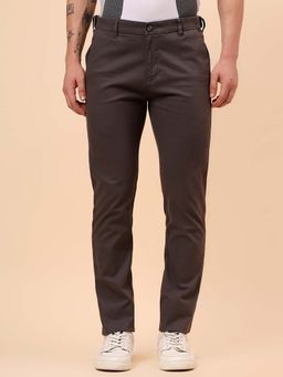 Cantabil - Men Brown Solid Casual Regular Fit Trouser