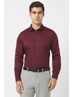 Van Heusen - Men Maroon Solid Full Sleeves Shirt