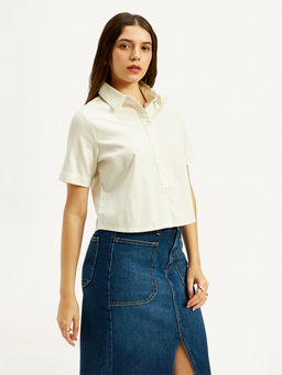 Levi's - Women's Cream Solid Spread Collar Crop Shirt