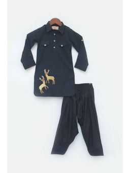 Fayon Kids - Black Self Kurta with Salwar (Set of 2)