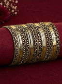 Gold color option, Currently selected