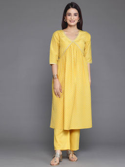 Libas - Women Yellow Silk Blend Woven Kurta with Pant (Set of 2)