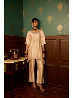 REETI ARNEJA - Pink Blush Aura Kurta with Pant (Set of 2)