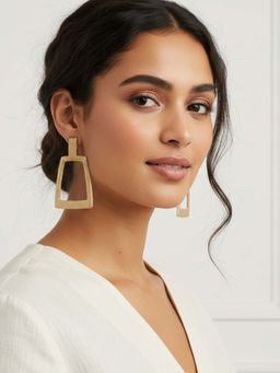 Zoey - Golden Colour Contemporary Earrings