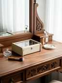 Taupe color option, Currently selected