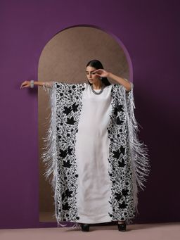 WAZIR C - Embroidered White Kaftaan