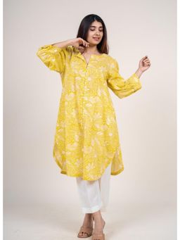 The Indian Ethnic Co. - Akira Bright Yellow Printed Mul Straight Kurta