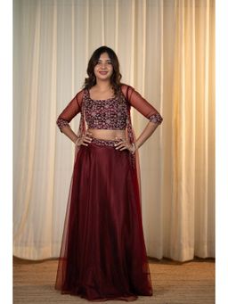 Fiorebymalar - Maroon Rovena Crop Top With Skirt And Shrug