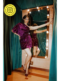 Style Junkiie - Magenta Sequin Skorts