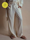 Cream color option, Currently selected
