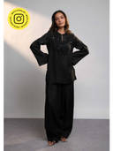 Black color option, Currently selected