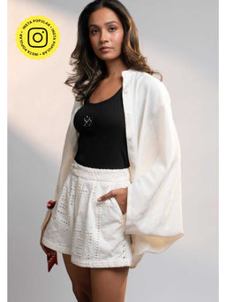 Style Junkiie - Summer Ivory Tailored Shorts