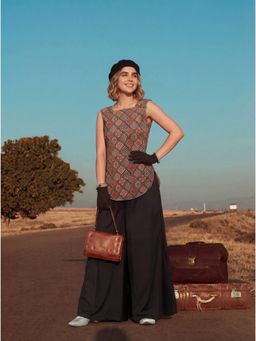 Tikhi Imli - Sleeveless Black Corset Style Kurti with Palazzo
