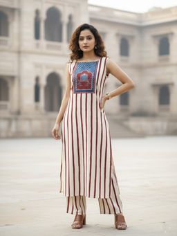 Varanga - Sleeveless Striped Kurta and Pant