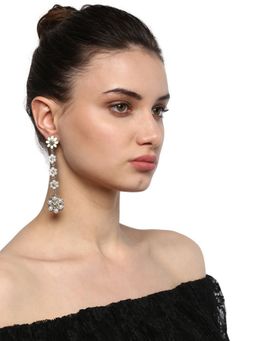 Estele - Rhodium Plated Flower Dew Earrings with Pearls for Women