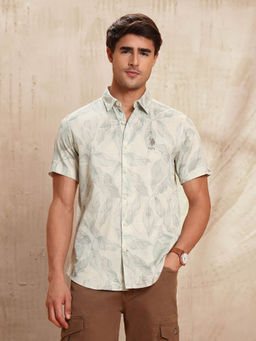 U.S. Polo Assn. Denim Co. - Men Beige Slim Fit Tropical Printed Shirt