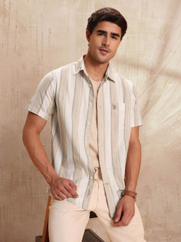 U.S. Polo Assn. Denim Co. - Men Beige Slim Fit Vertical Striped Shirt