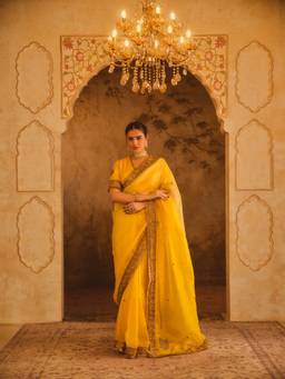 AFRIYA - Yellow Hooe-E-Mahal Ombre Organza Saree