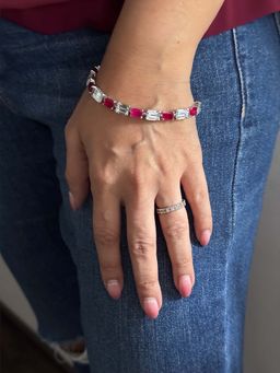 Mon Tresor - Alternate Red Emerald Cut Tennis Bracelet