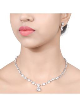 Mon Tresor - White Eternal Glow Jewellery Set