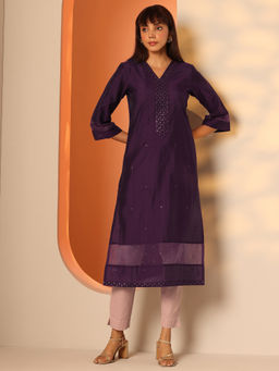 Libas - Burgundy Floral Motif Embellished Panelled Straight Kurta with Pocket