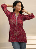 Maroon color option, Sold out, Currently selected
