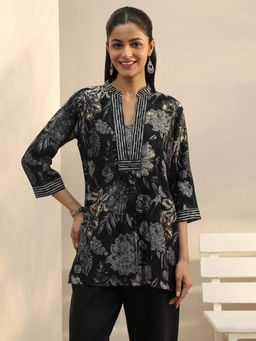 Libas - Black Floral Printed Pleated Straight Kurti