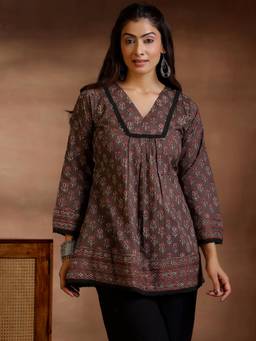 Libas - Women Grey Floral Printed Regular Fit Pure Cotton Kurti