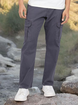 Wrangler - Men Grey Solid Cargo