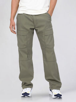 Wrangler - Men Green Solid Cargo