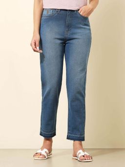 U.S. POLO ASSN. - High Rise Mom Fit Blue Jeans