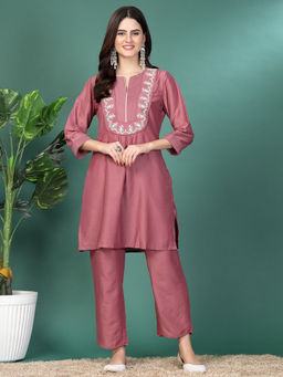 Nayam by lakshita - Women Onion Pink Embroidered Kurta with Pant (Set of 2)